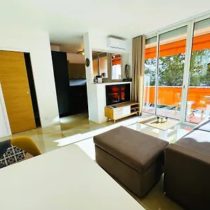 Appartement Climatise 600m De La, Cagnes-sur-Mer